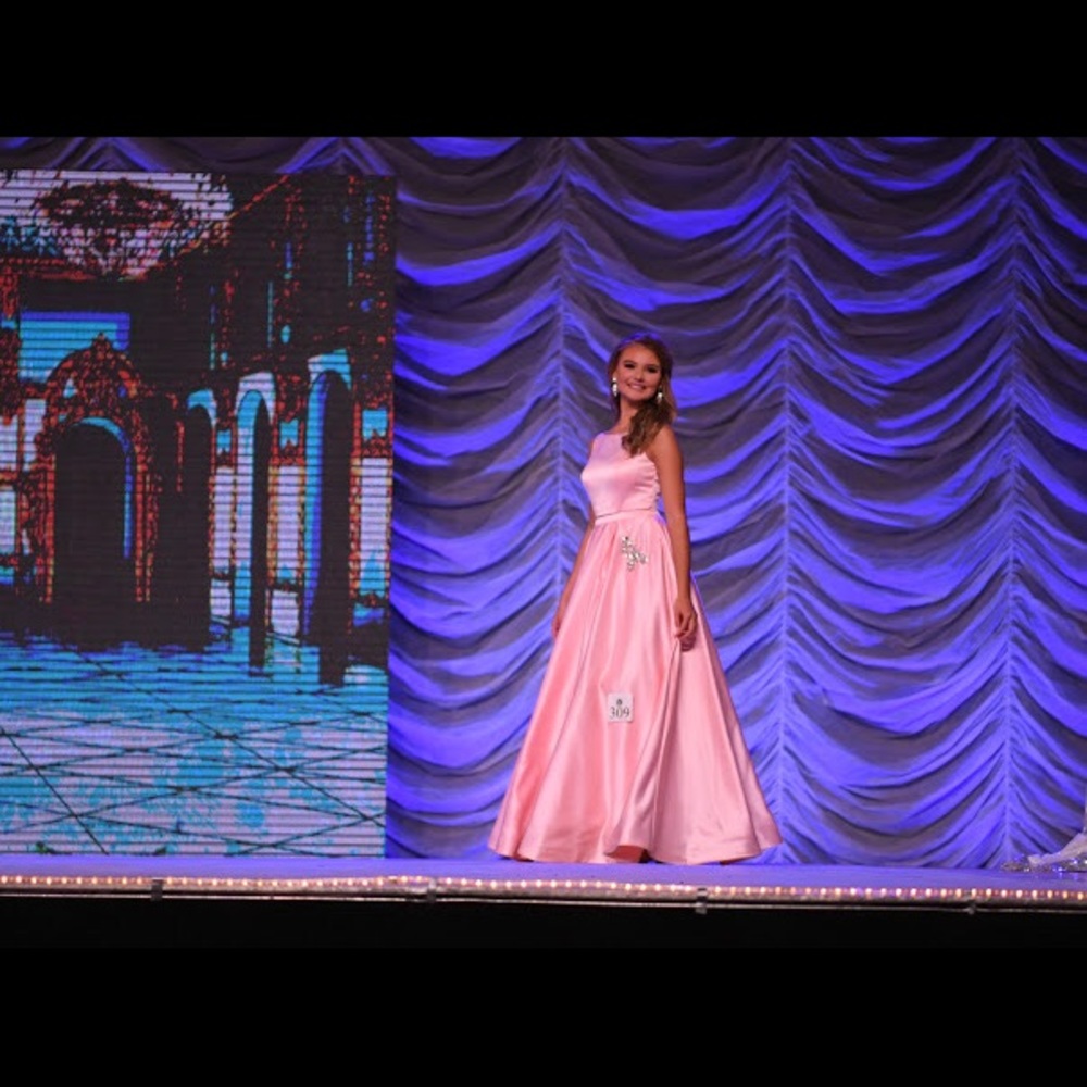 Sherri Hill size 4